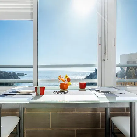 Breathtaking B1, Sea View 公寓